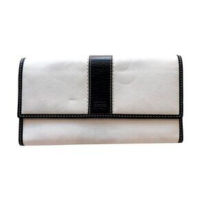 Vintage Coach White & Black Leather Wallet With Zip Compartment